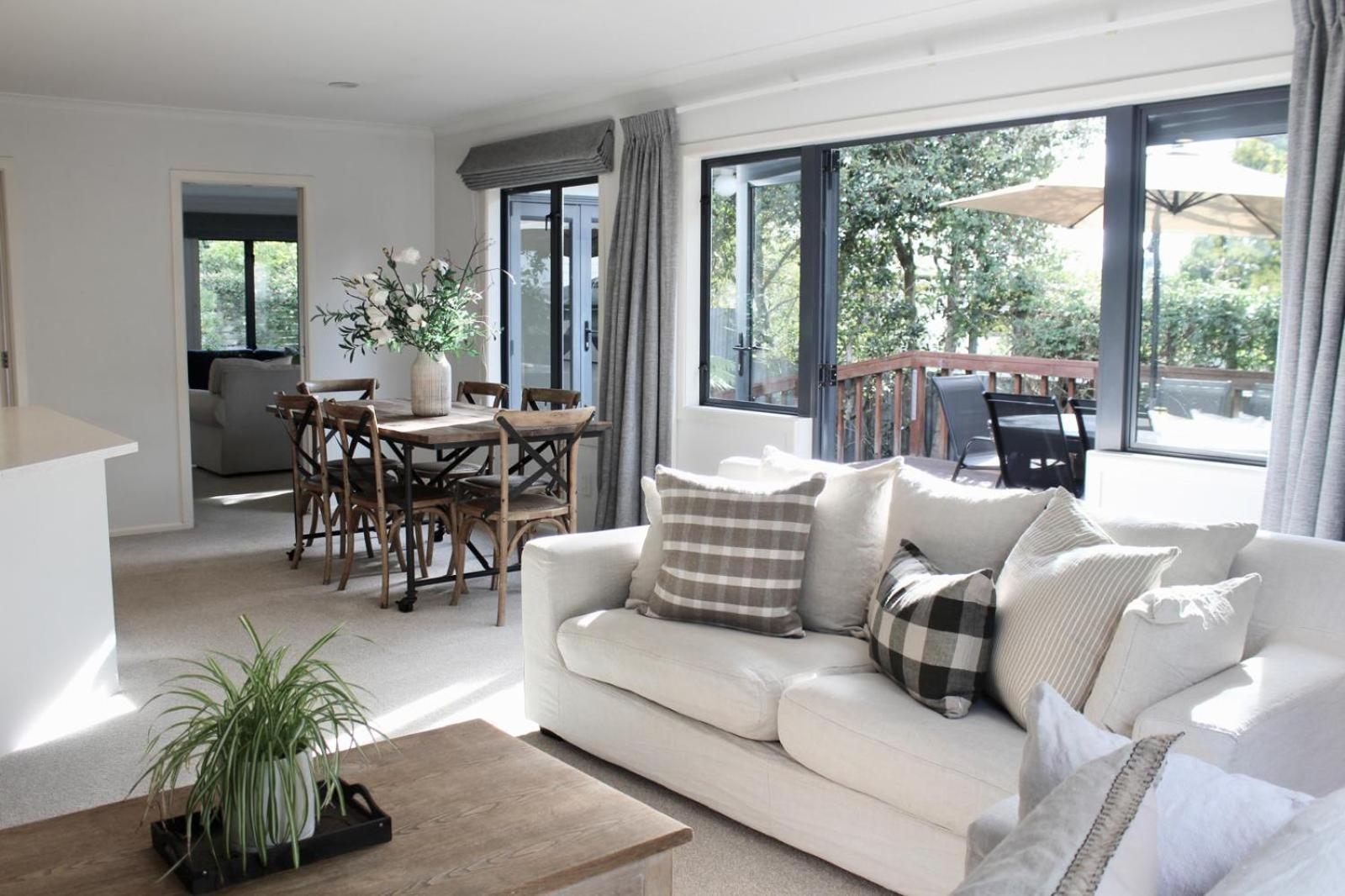5-Min Walk To Village - Havelock North Holiday Home With Spa Pool Екстер'єр фото